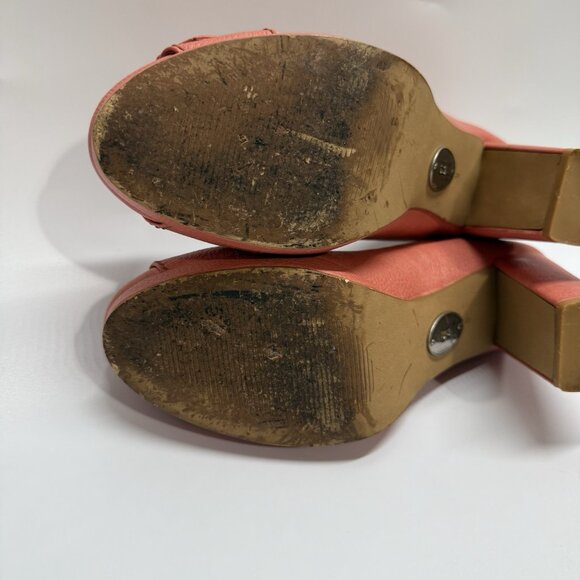 Fossil Women's Leather‎ Heels Size 9 Coral Buckle Toe Block Heel Retro Style - Picture 14 of 15
